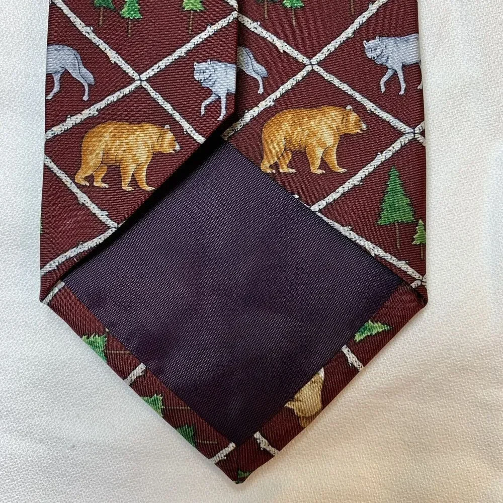 Alynn Neckwear North American Wildlife Necktie Tie Silk USA Bear Wolf Moose Deer